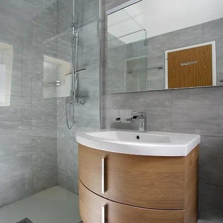 Haus Quelle شقة لوكباد