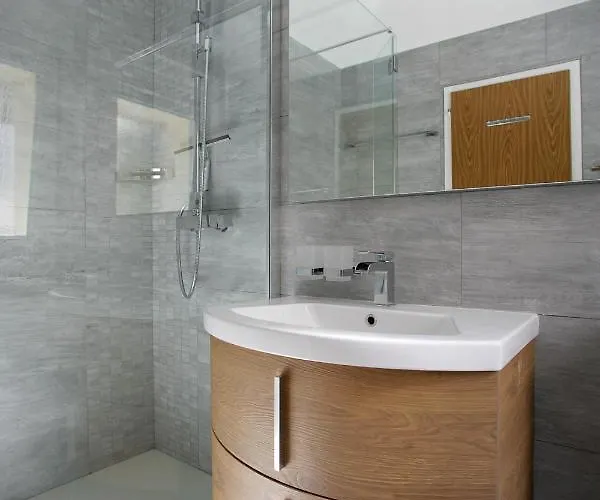 Haus Quelle Apartment Leukerbad